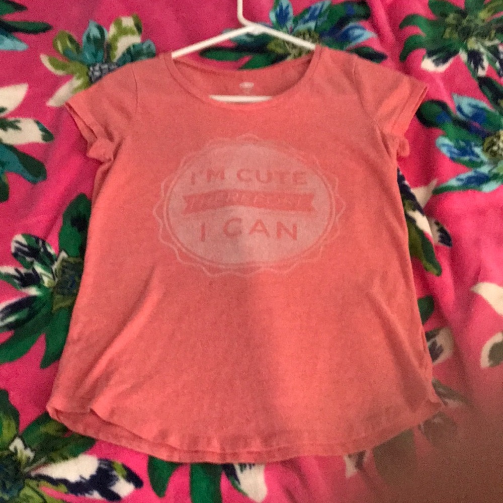 old navy t shirt